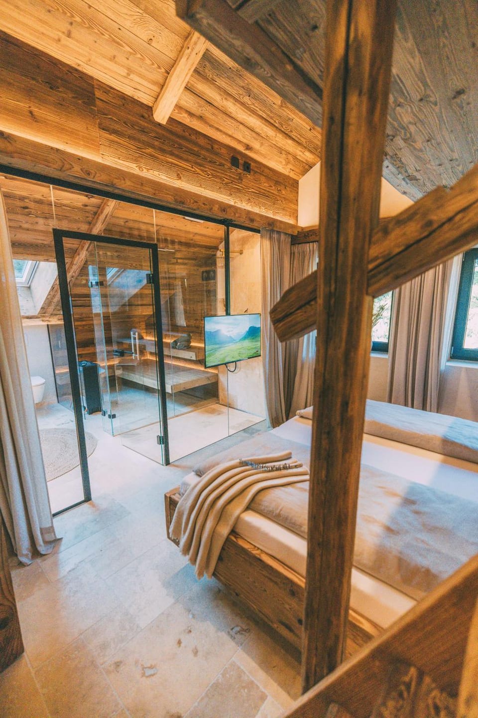 Sauna, TV and multimedia, View (from property/room), Bedroom, bunk bed, towels