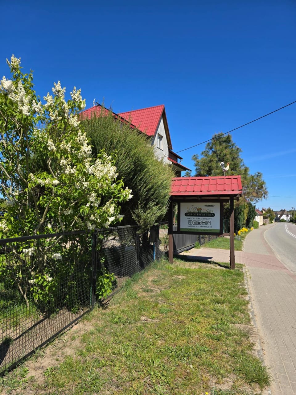Property building, Off site, Activities, View (from property/room), Quiet street view