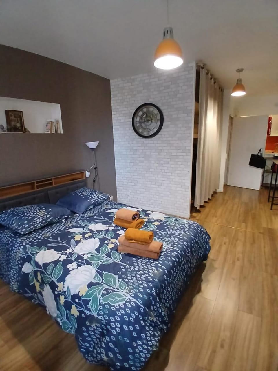 appartement renové , quartier historique du panier , centre-ville Apartment in Marseille