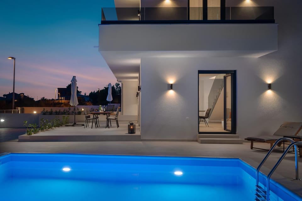 Swimming pool, Sunset