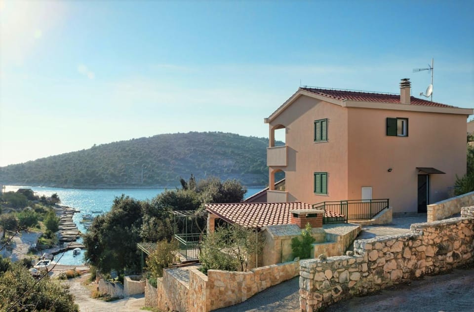 Property building, Beach