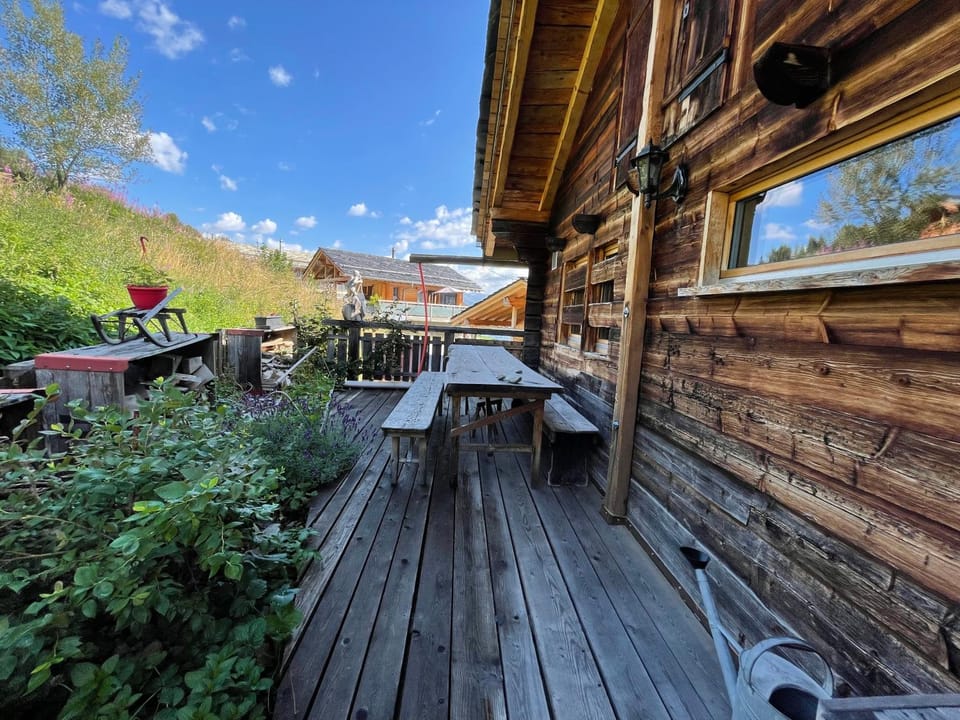 Natural landscape, View (from property/room), Balcony/Terrace