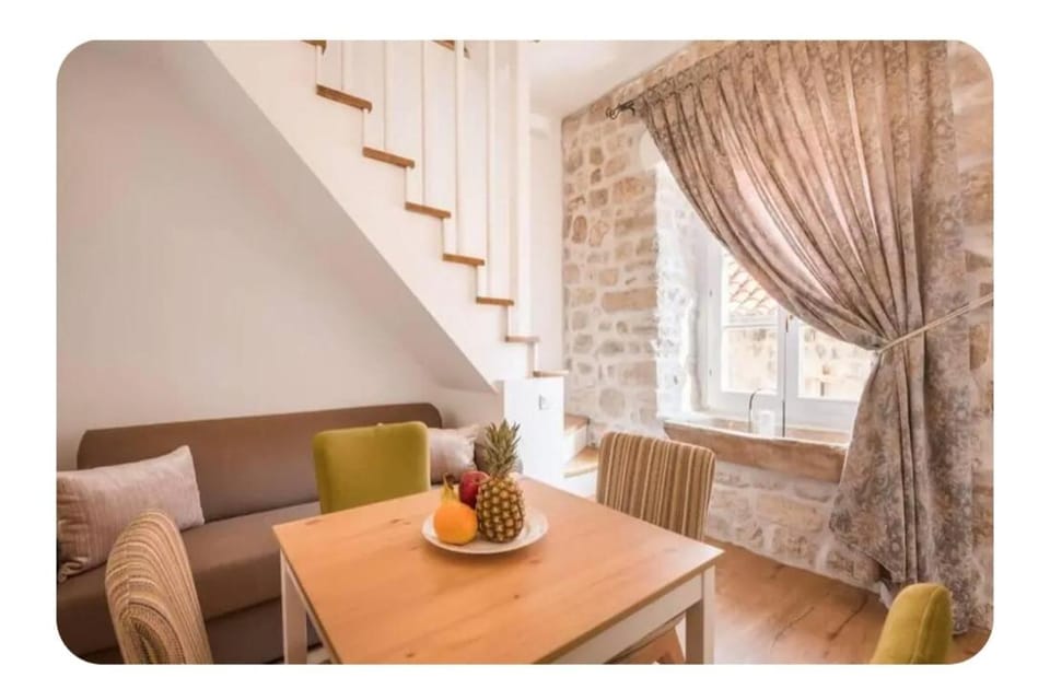 The Saint Blaise Swanky Heritage Apartment in Dubrovnik