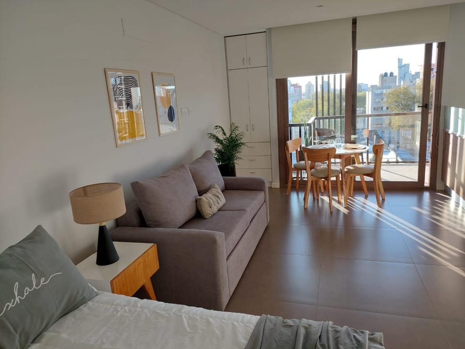 View (from property/room), Balcony/Terrace, Dining area
