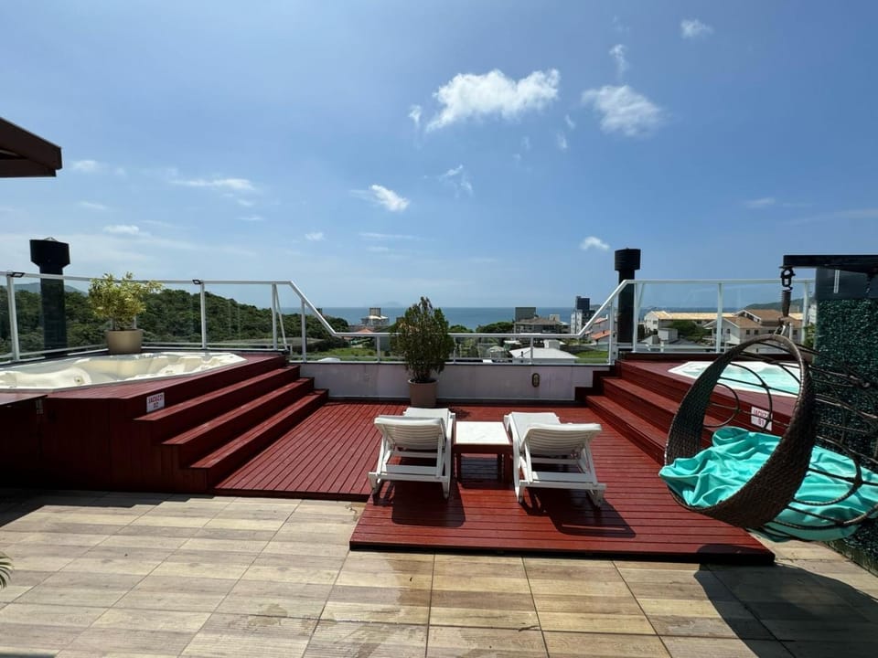Patio, Day, Natural landscape, Hot Tub, View (from property/room), Balcony/Terrace, Balcony/Terrace, Seating area, Pool view, Sea view, Swimming pool, sunbed