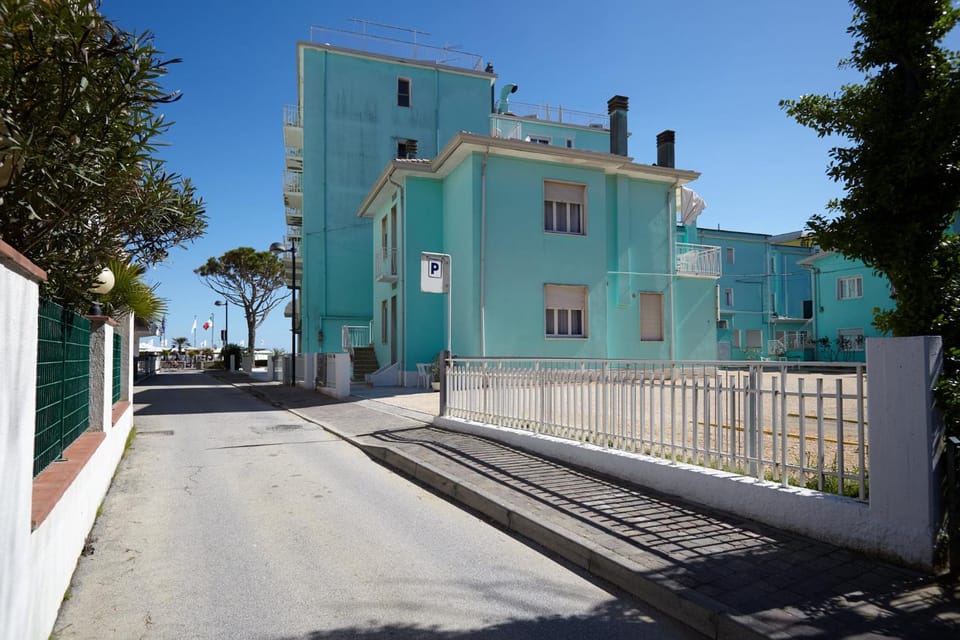 Property building, Street view