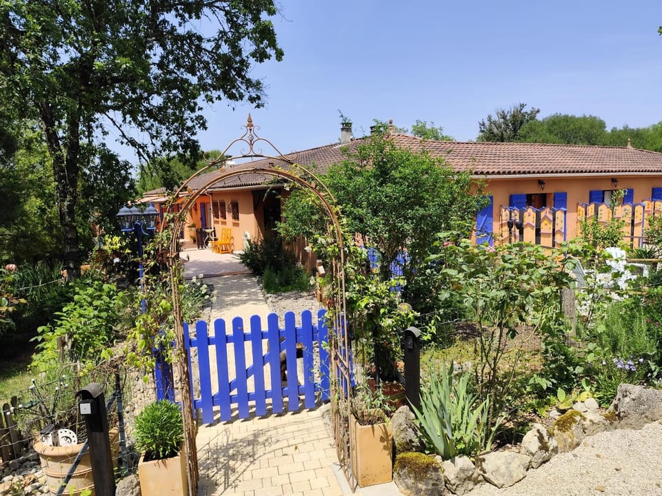 Le Mas de Balmes Bed and Breakfast in Occitanie