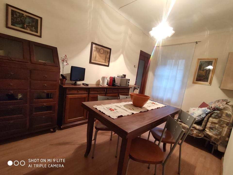 Ex Ostu Impero: vino, tartufo ed ospitalità Apartment in La Morra