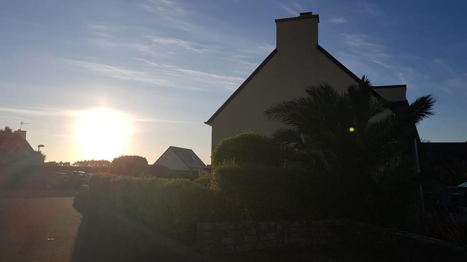 Maison de vacances bord de mer Sibiril Moguériec finistère la villa Léonie House in Cléder