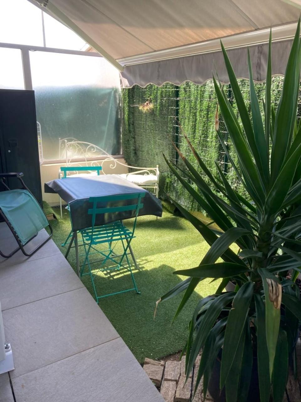 NICE VIEW Jolie Studio avec Jardin Apartment in Nice
