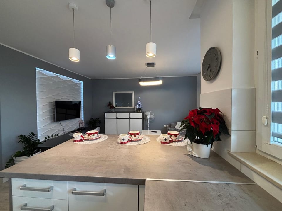 TV and multimedia, Kitchen or kitchenette