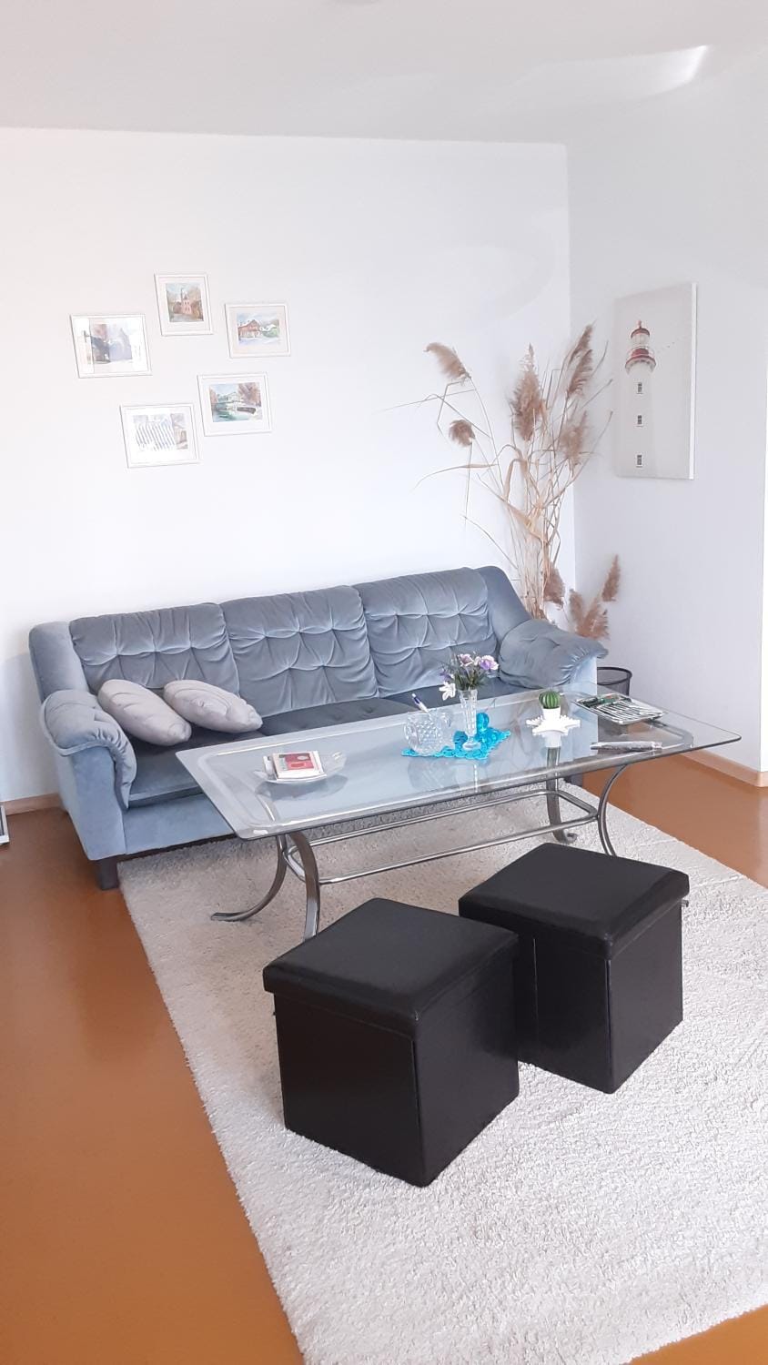 Living room, Photo of the whole room, Seating area