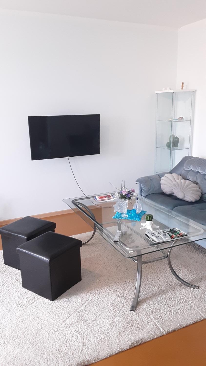 TV and multimedia, Living room, Photo of the whole room, Seating area
