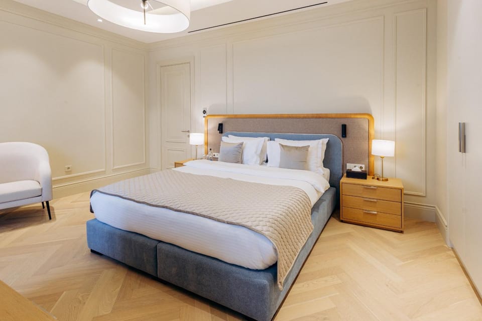 Bed, Bedroom, wardrobe