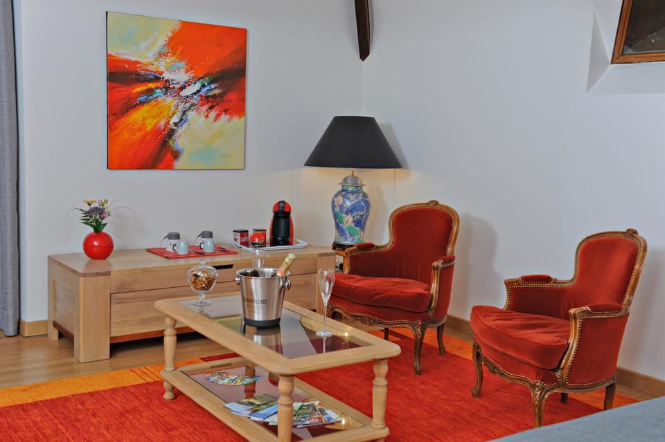 La noyeraie du port d'enveaux Vacation rental in Occitanie