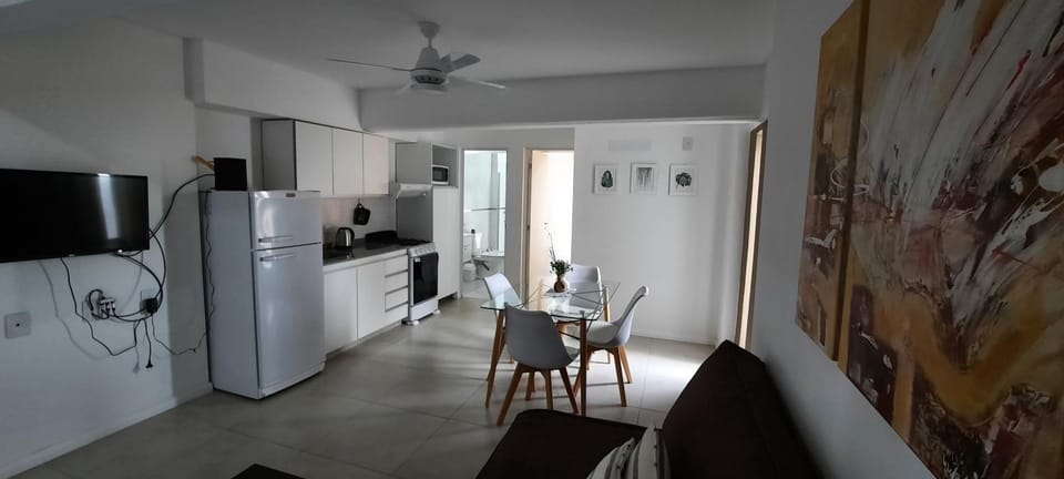 TV and multimedia, Kitchen or kitchenette, Living room, Dining area
