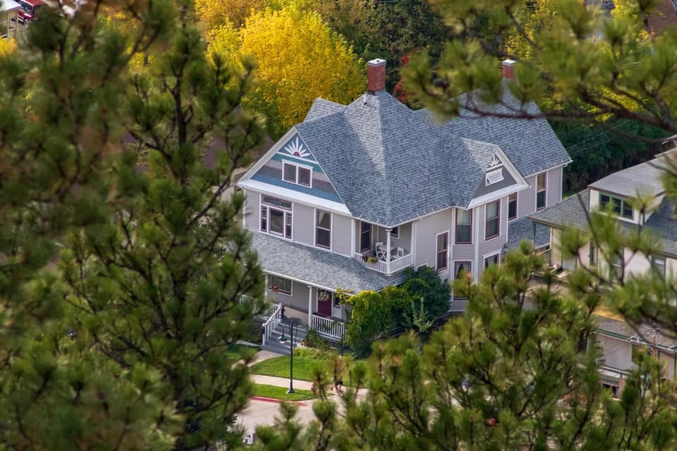 Property building, Neighbourhood, Bird's eye view, Autumn