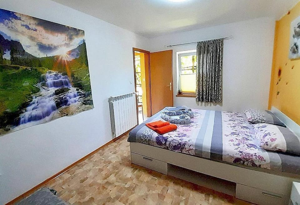 Bedroom, Garden view