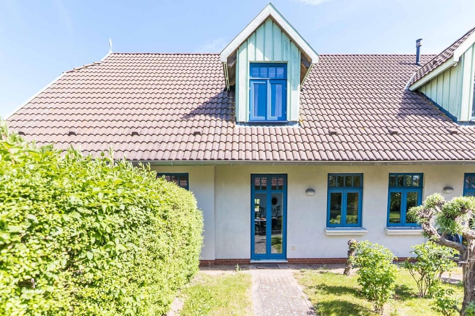 Ferienhaussiedlung Strandperlen Sanddornhof 5b (Typ V) House in Wustrow