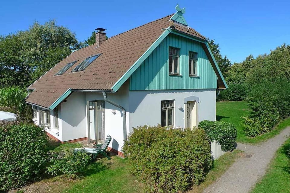Ferienhaussiedlung Strandperlen Sanddornhof 8b (Typ IX) House in Wustrow