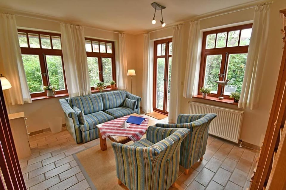 Ferienhaussiedlung Strandperlen Sanddornhof 2c (Typ II) House in Wustrow