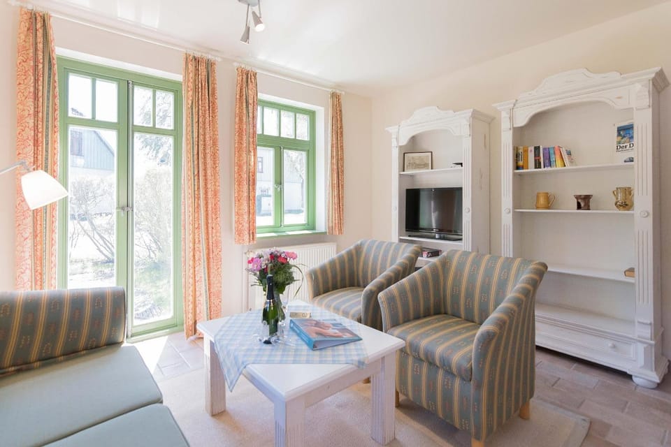Ferienhaussiedlung Strandperlen Sanddornhof 3c (Typ II) House in Wustrow