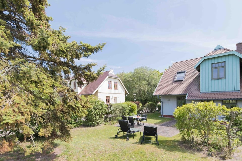 Ferienhaussiedlung Strandperlen Küstenhof 4a (Typ IX) House in Wustrow