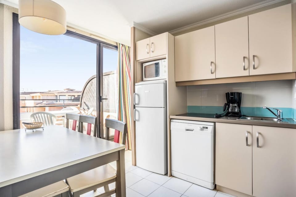 furniture, oven, kitchen