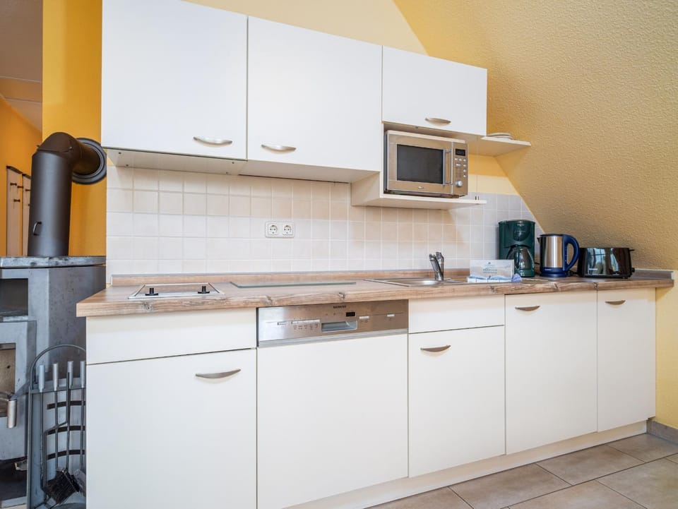 Haus MEERESRAUSCHEN Whg. MR-2 Apartment in Wustrow