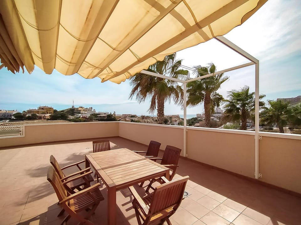 Balcony/Terrace, Balcony/Terrace, Sea view