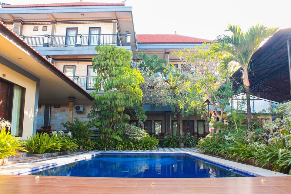 Property building, Swimming pool