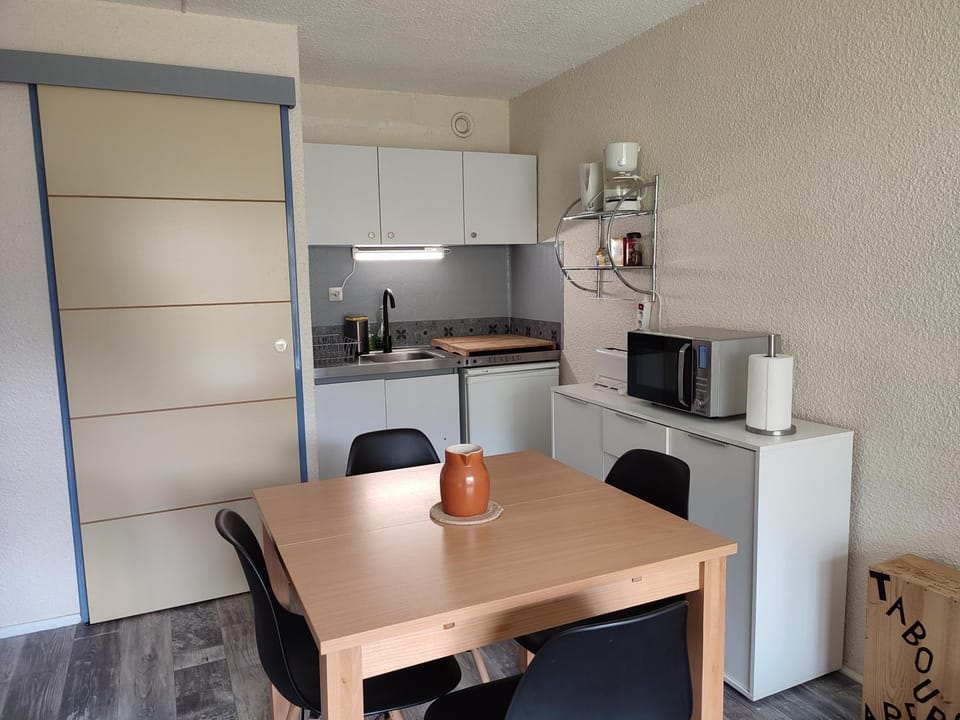 Pla d' Adet, appart 4 personnes Résidence le Grand Stemm , station de ski Saint Lary , pieds des pistes et randonnées Apartment in Saint-Lary-Soulan