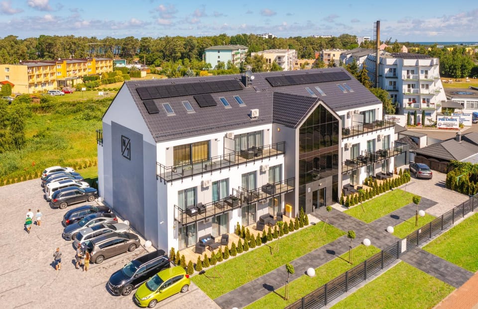 Property building, Day, Bird's eye view, Location, Parking