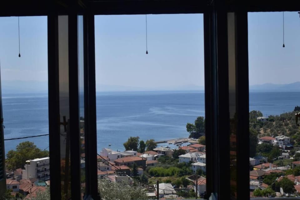 Afissos View House in Magnesia Prefecture, Greece