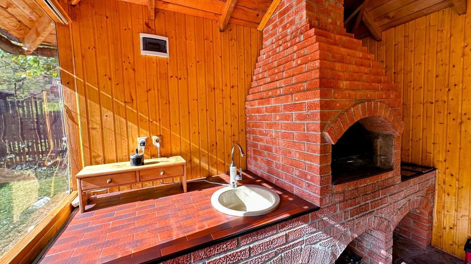 BBQ facilities, Garden, Mountain view, River view