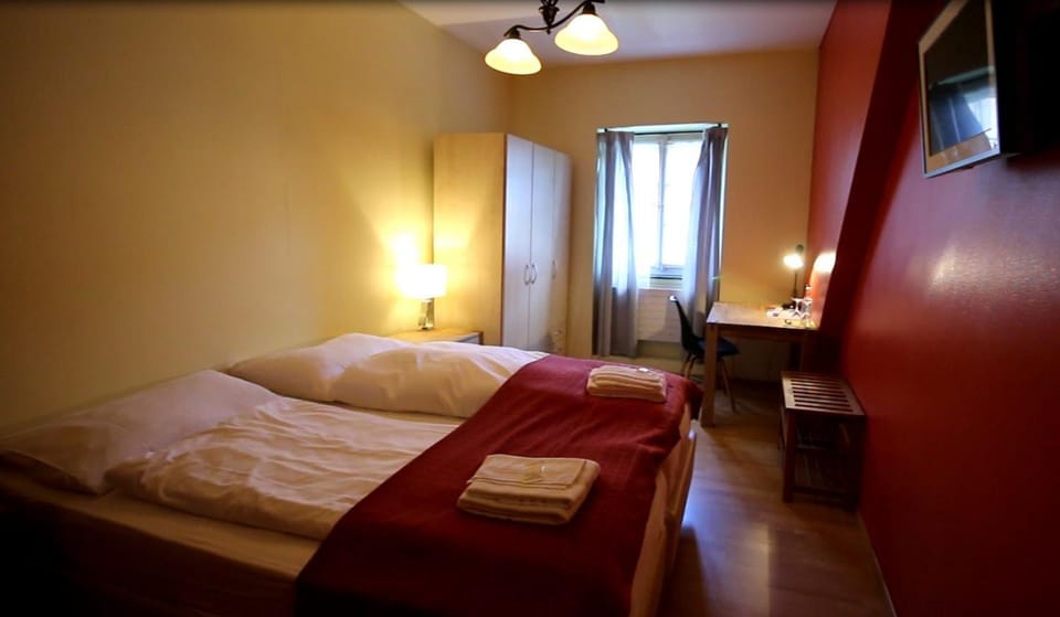 Gasthof Bären Aarburg last Check in 2100 pm Hotel in Aargau, Switzerland