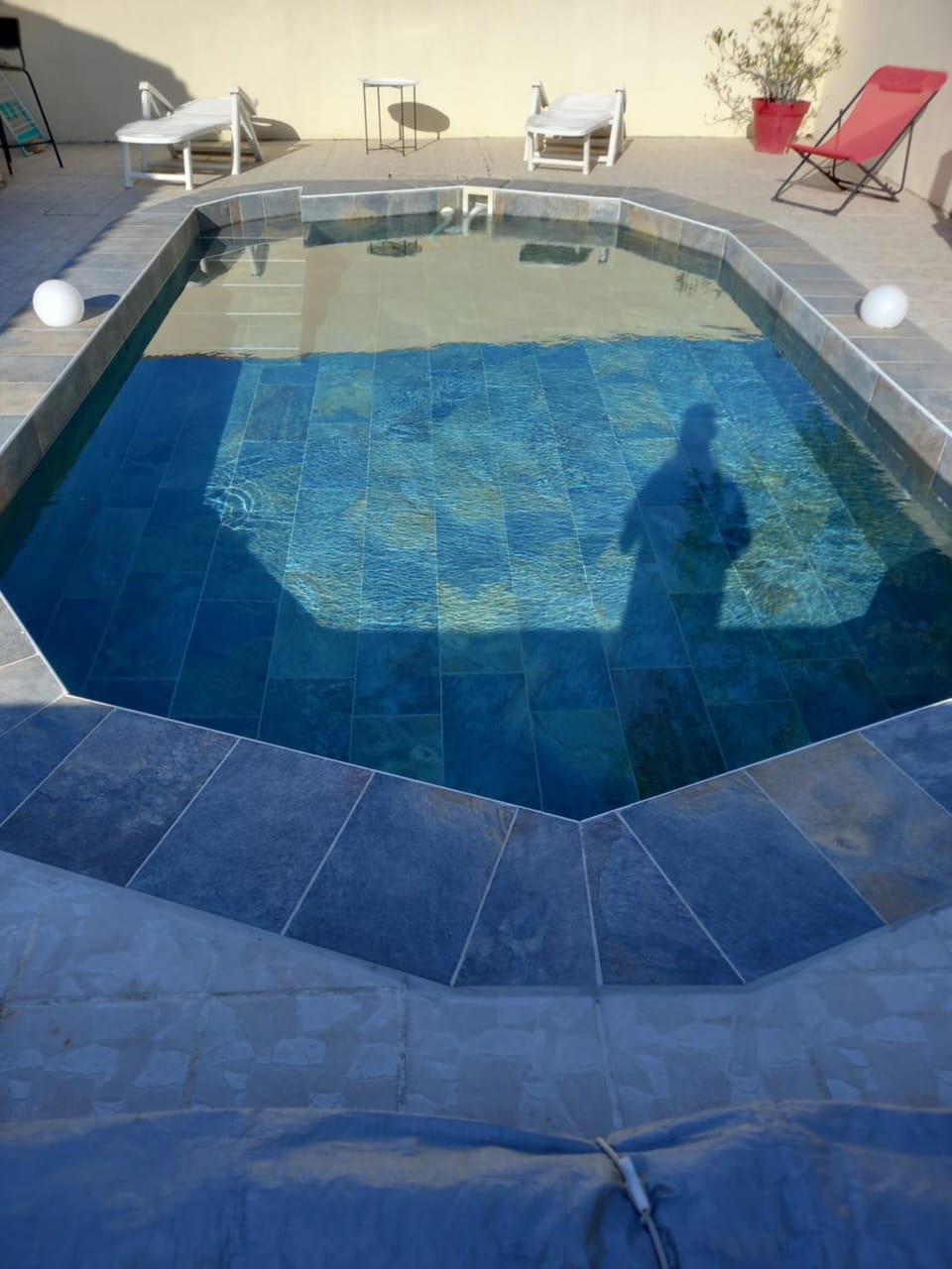 Swimming pool