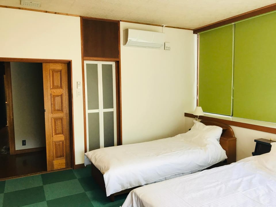 Share Hotel 198 Beppu Bed and Breakfast in Japan