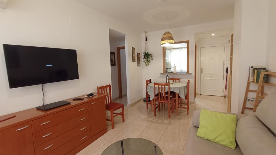 Bonito apartamento en Marina D'or [1ra línea de playa] Apartment in Valencian Community