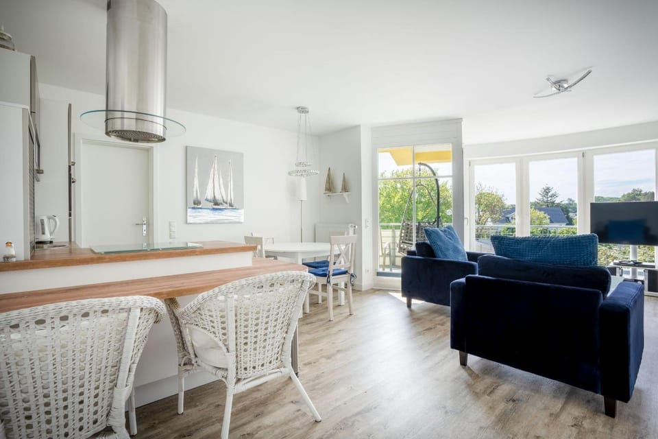 Fewo-Lachmoeve-in-der-Villa-Vogelsang-im-Ostseebad-Binz Apartment in Binz