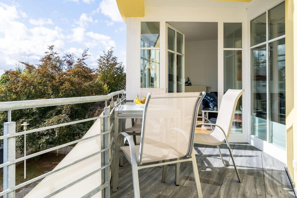 Fewo-Lachmoeve-in-der-Villa-Vogelsang-im-Ostseebad-Binz Apartment in Binz
