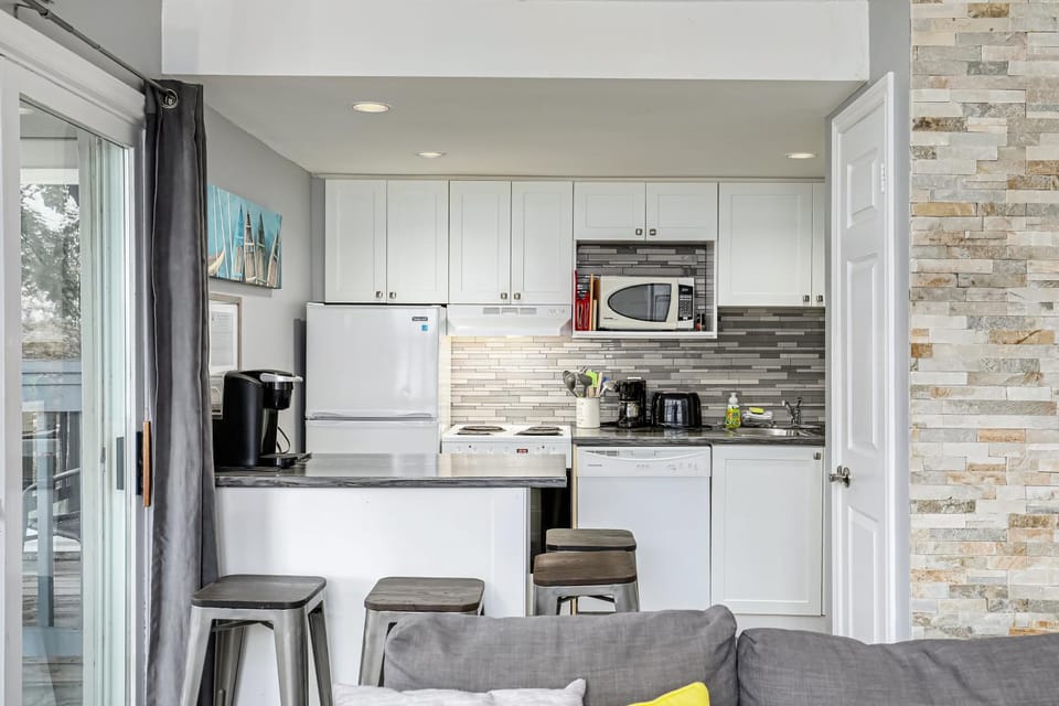 Blue Mountain Hideaway at North Creek Resort Apartment in Grey Highlands