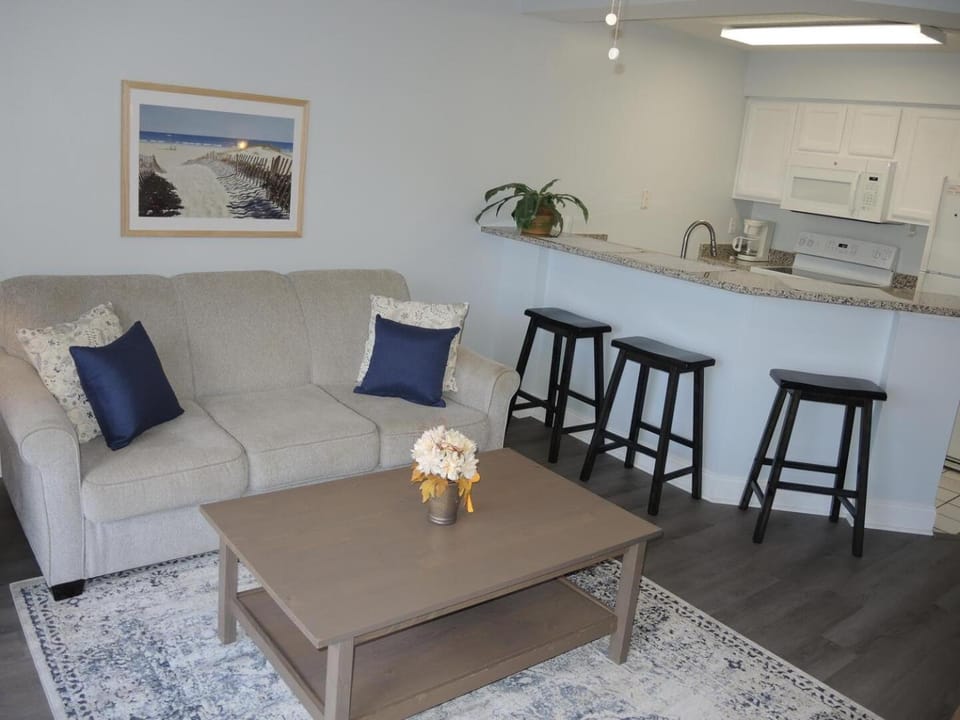 Brunswick Plantation 302M Golf Villa Apartment in South Carolina