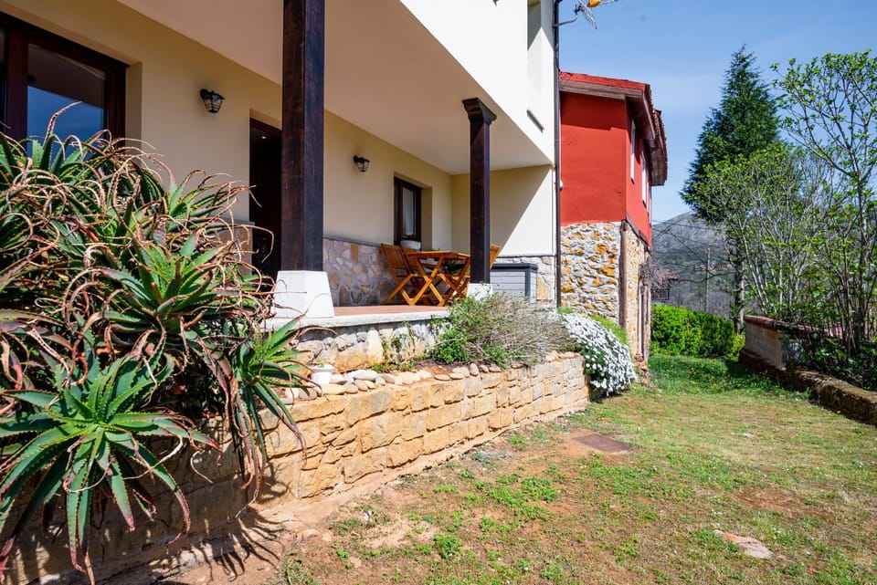 Vivienda Vacacional La Prida House in Asturias