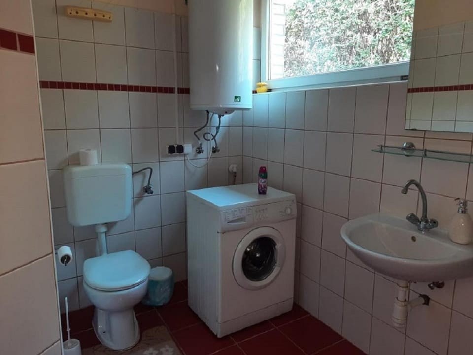 Toilet, Bathroom, bidet, washing machine