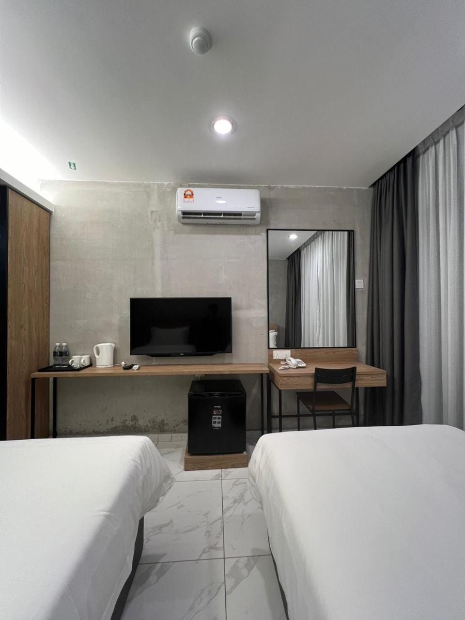 air conditioner