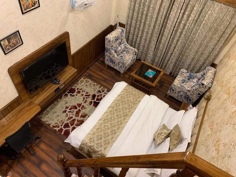 Royal Castle Hotel in Himachal Pradesh