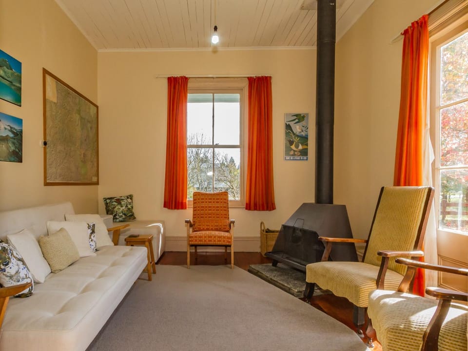 Kaha Cottage - Rangataua Holiday Home House in Manawatū-Whanganui, New Zealand