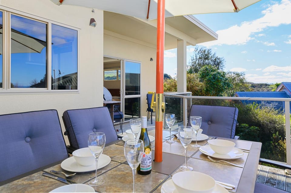 Kaimanawa Lookout - Omori Holiday Home House in Manawatū-Whanganui, New Zealand
