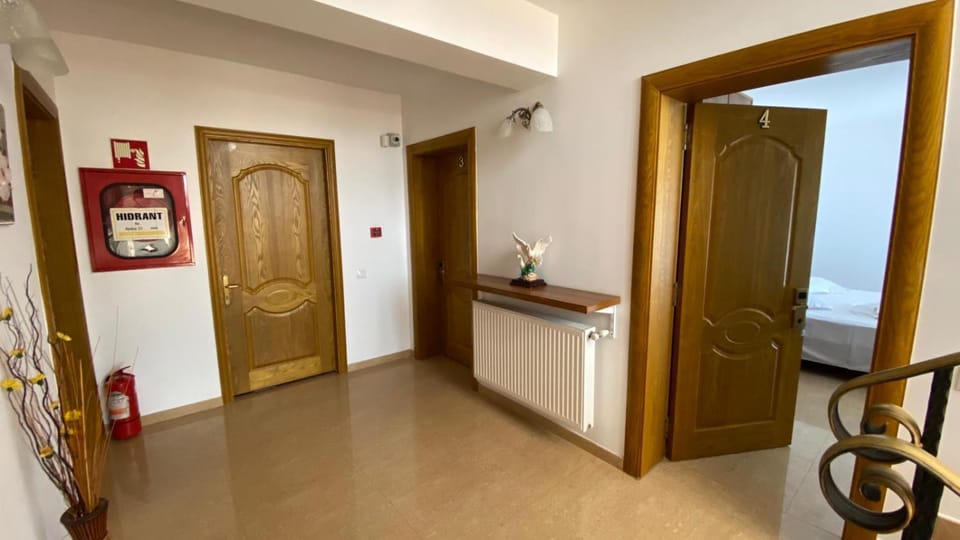 Hotel Sor Inn Holiday pe plaja Belona Hotel in Eforie Nord